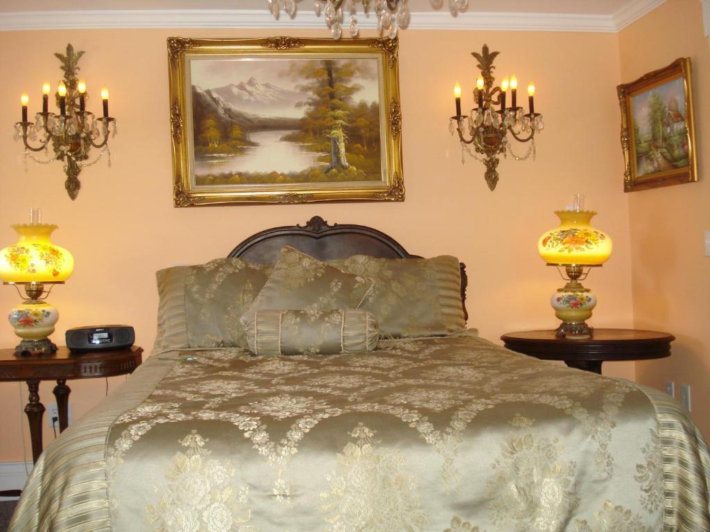 The Bradford Carver Guest House 프로빈스타운 객실 사진